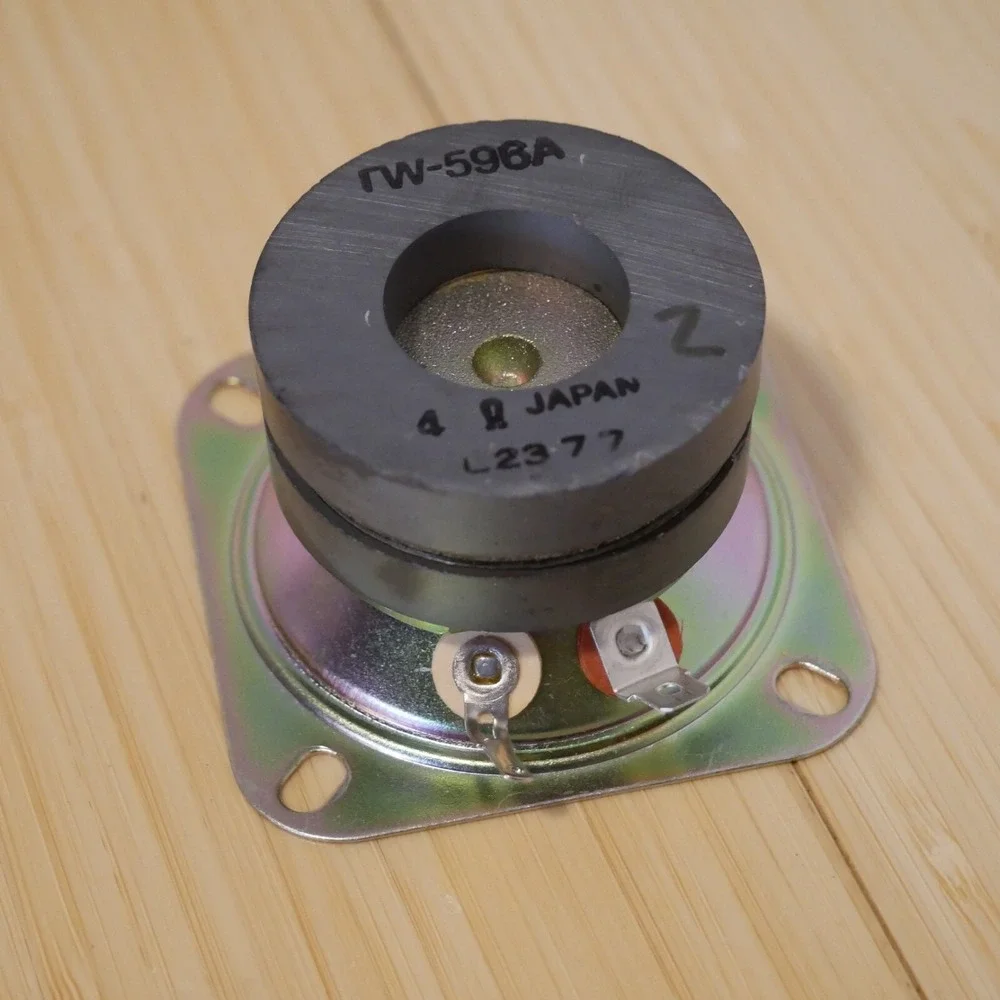 2-inch 8 Ohm tweeter speaker from Roland‎ FP-8 Digital Piano Keyboard (2 of 2)